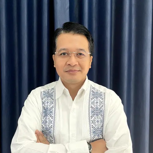 Ari Suharto